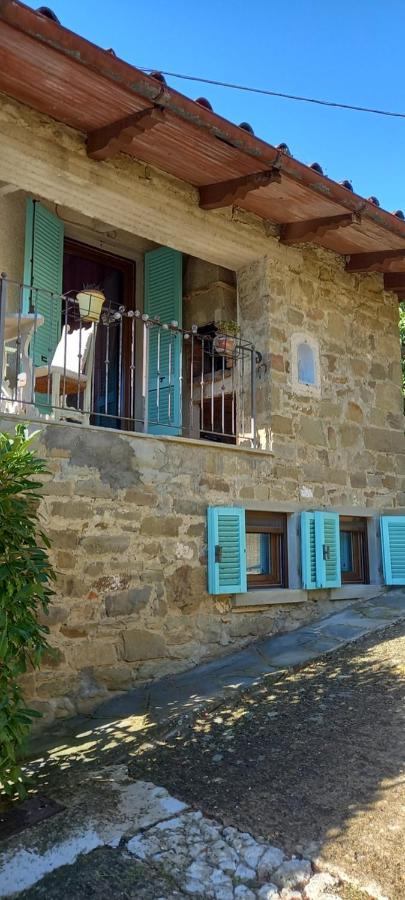 Al Casale Da Rossana Villa Santo Bagnena Exterior photo